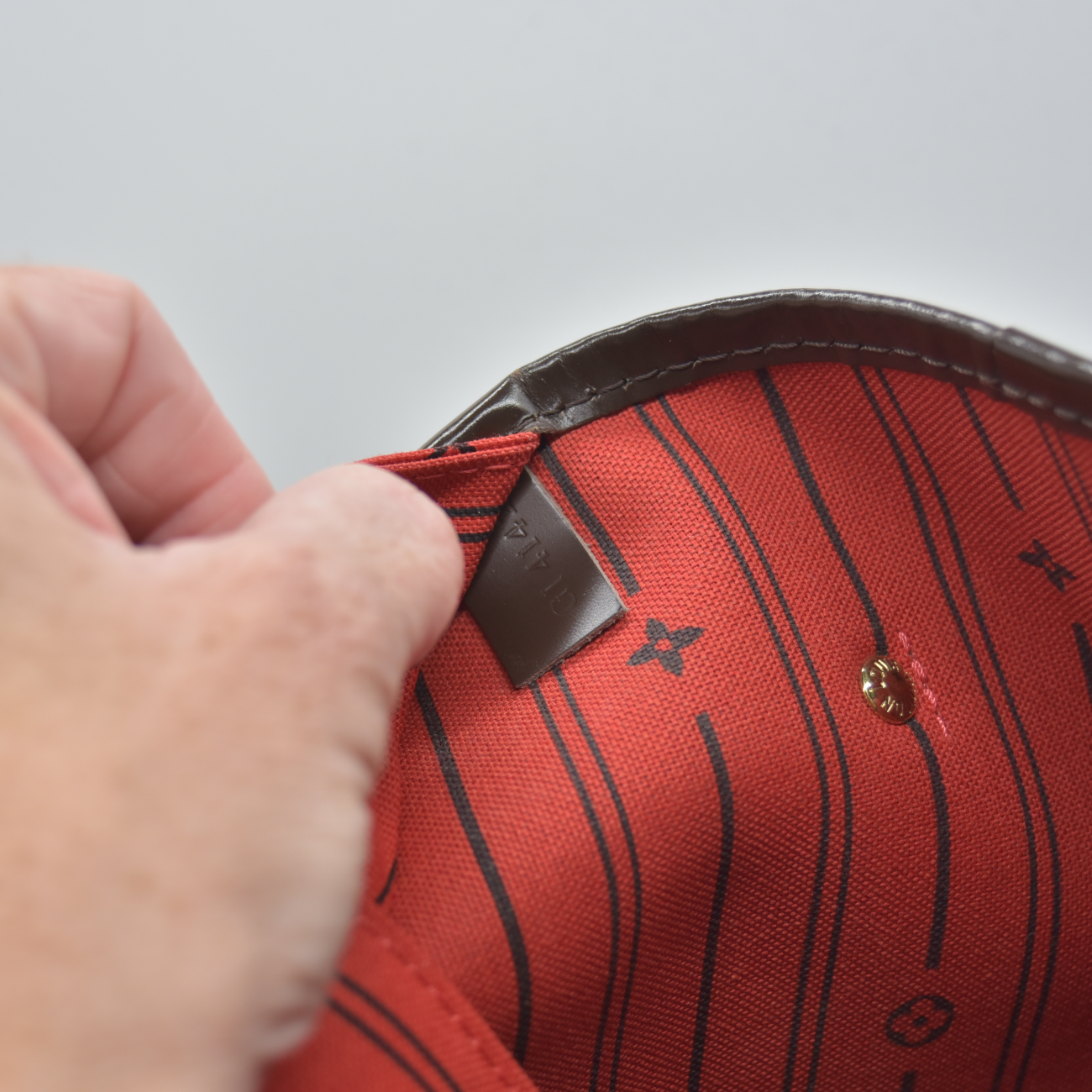 $2240 2012 Louis Vuitton Damier Ebene Neverfull MM GI4142
