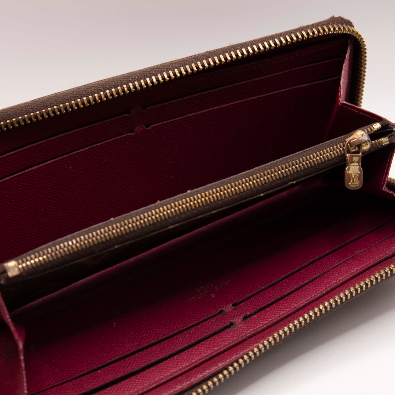 $650 2011 Louis Vuitton Monogram Portefeiulle Clemence Zip Around Long Wallet SP4111