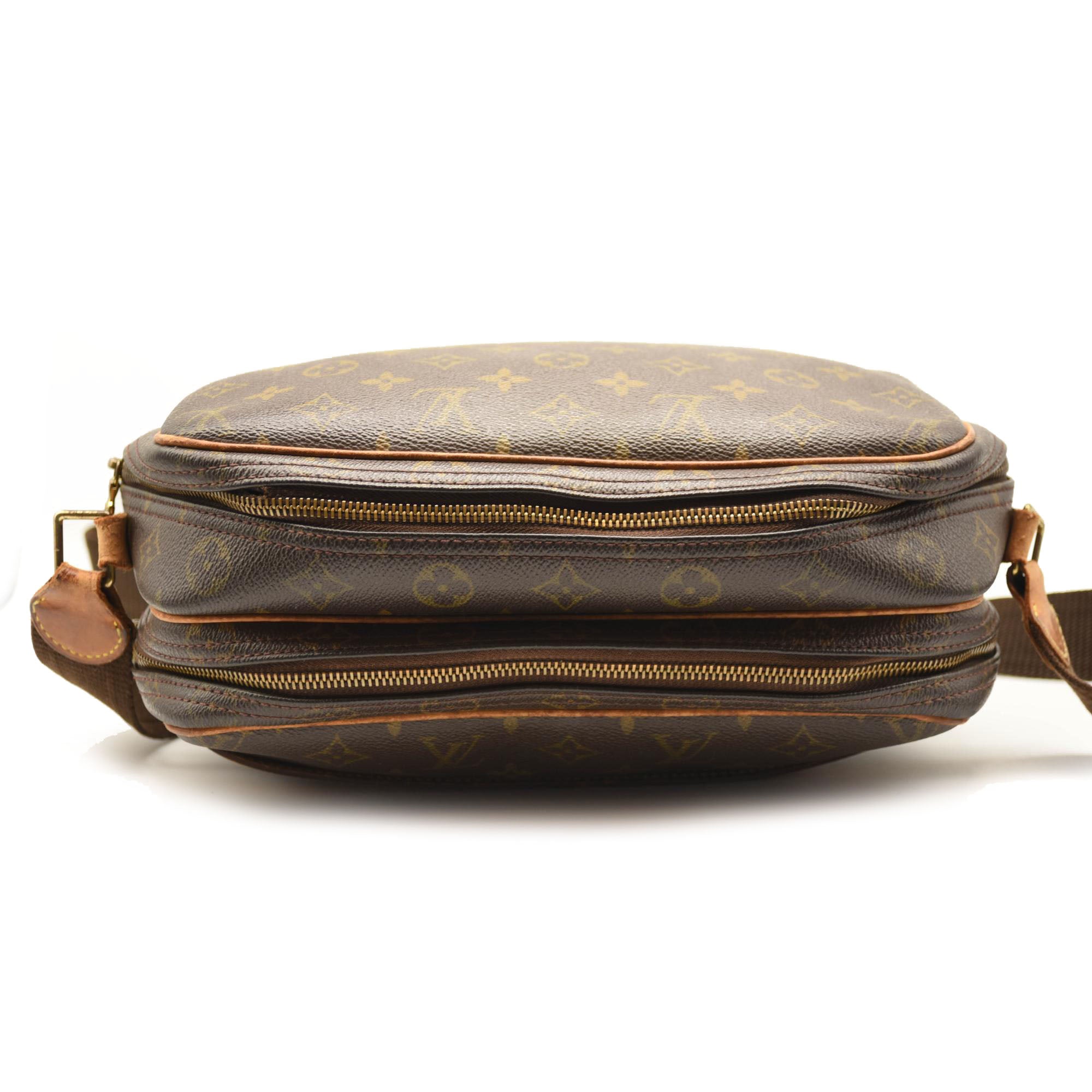 LOUIS VUITTON Monogram Reporter PM