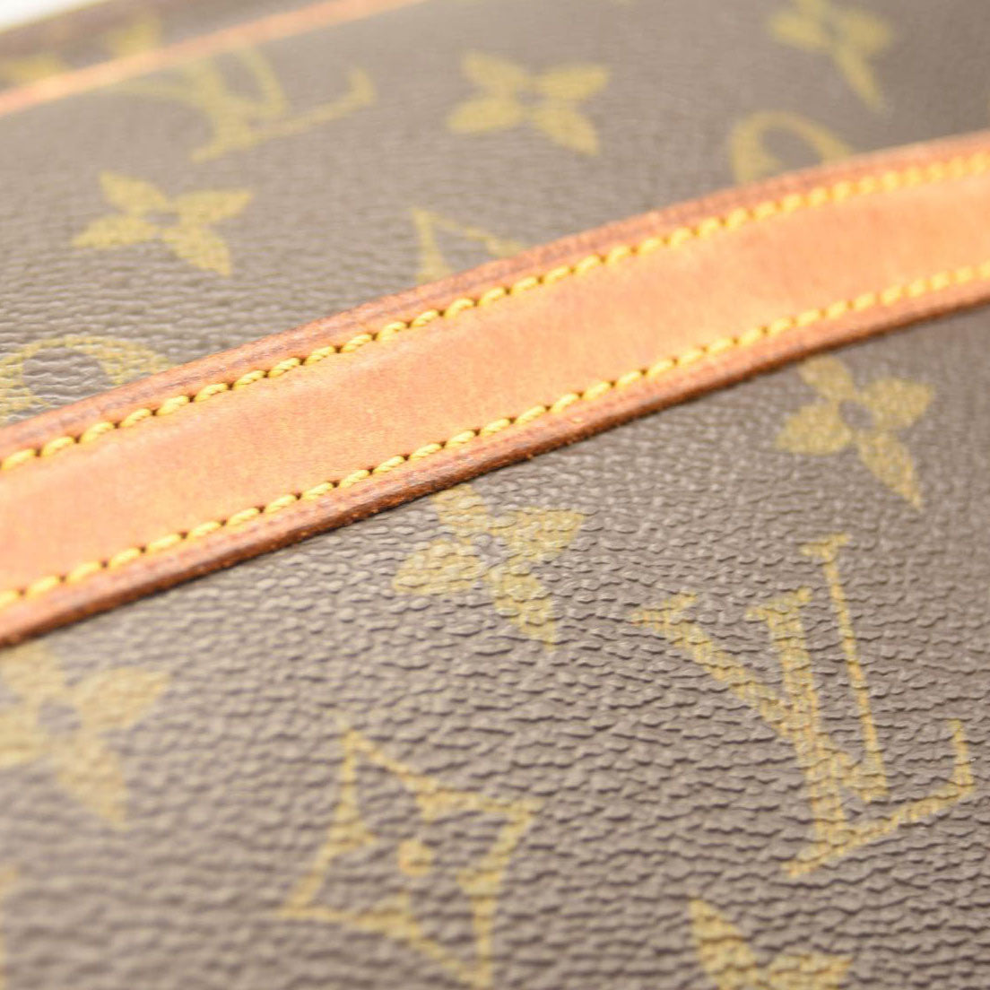 LOUIS VUITTON Monogram Reporter PM