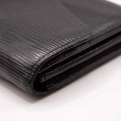 $865 2017 Louis Vuitton Epi Portefeiulle Sarah Long Bifold Wallet Black CA2127