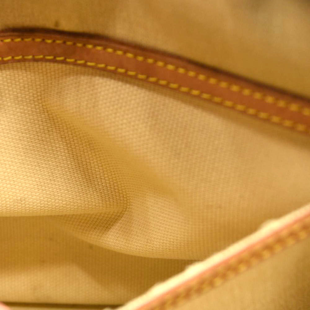 LOUIS VUITTON Monogram Reporter PM