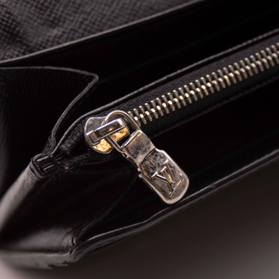 $865 2017 Louis Vuitton Epi Portefeiulle Sarah Long Bifold Wallet Black CA2127