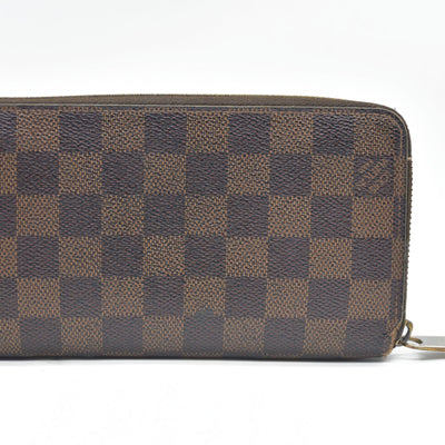 $915 Louis Vuitton Damier Ebene Zippy Wallet CA5009