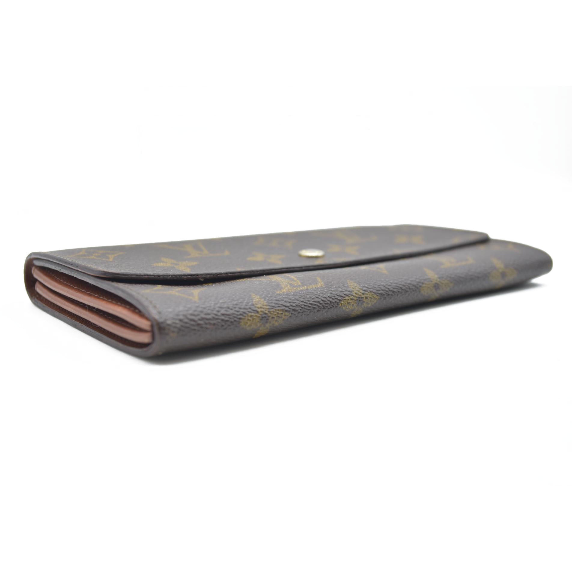 $725 Louis Vuitton Monogram Sarah Wallet 882AN CONSIGNMENT
