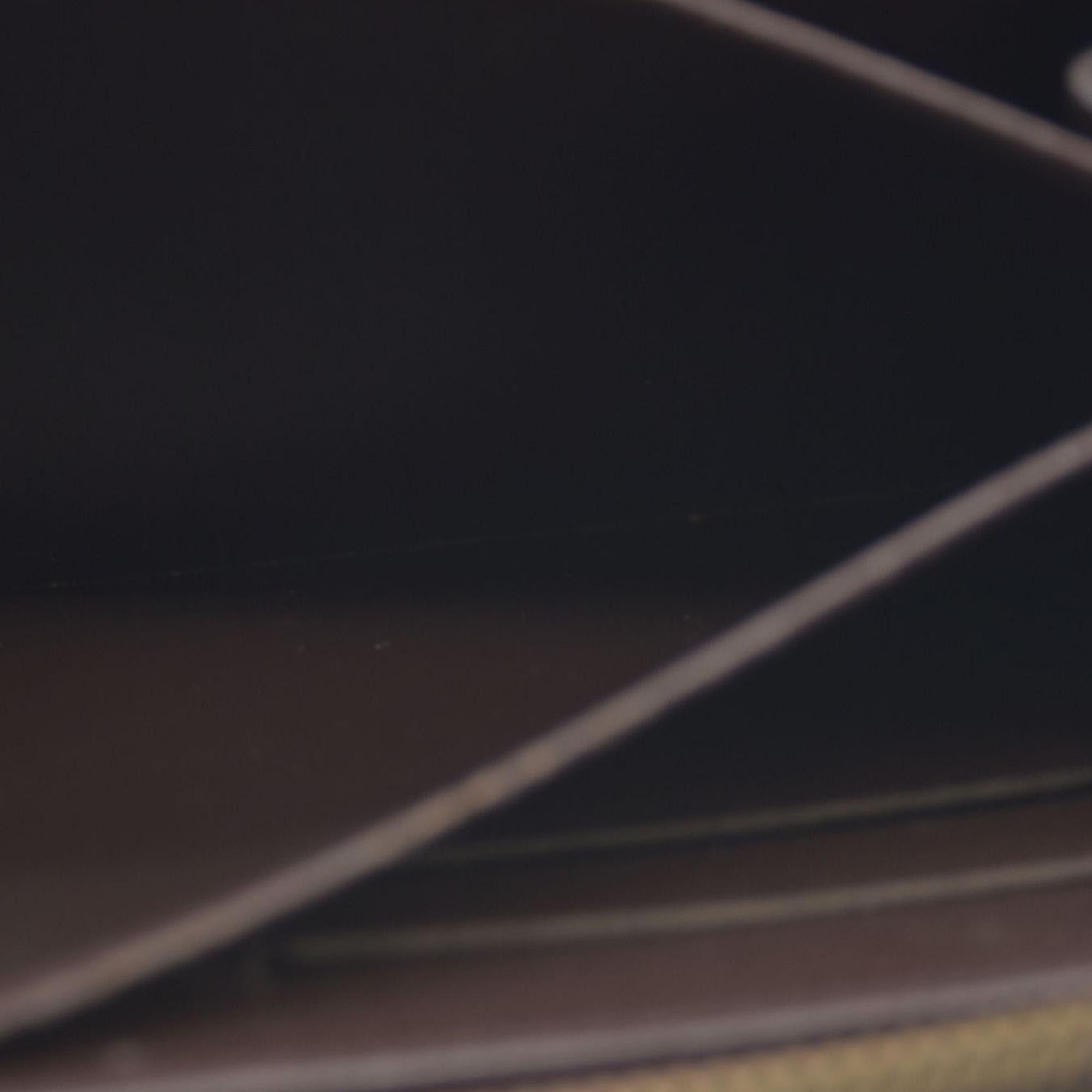 $915 Louis Vuitton Damier Ebene Zippy Wallet CA5009