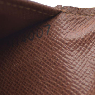 $440 Louis Vuitton Monogram Card Holder MI4007