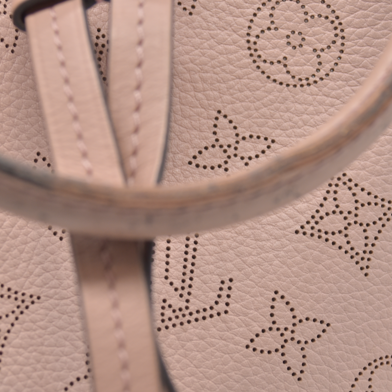 $3650 Louis Vuitton  LV Monogram Girolata Pink