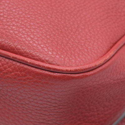 $1490 Gucci Small Soho Disco Bag Red Crossbody
