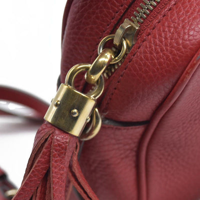 $1490 Gucci Small Soho Disco Bag Red Crossbody