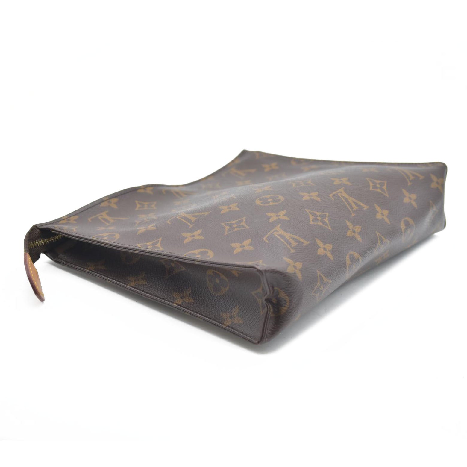 $1070 Louis Vuitton Monogram Toiletry 26