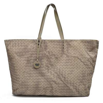 $890 Bottega Veneta Intreccio Illusion tote Bag Beige