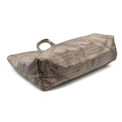 $890 Bottega Veneta Intreccio Illusion tote Bag Beige