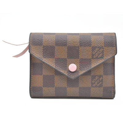 $605 Louis Vuitton Damier Ebene Victorine Wallet Rose Ballerine