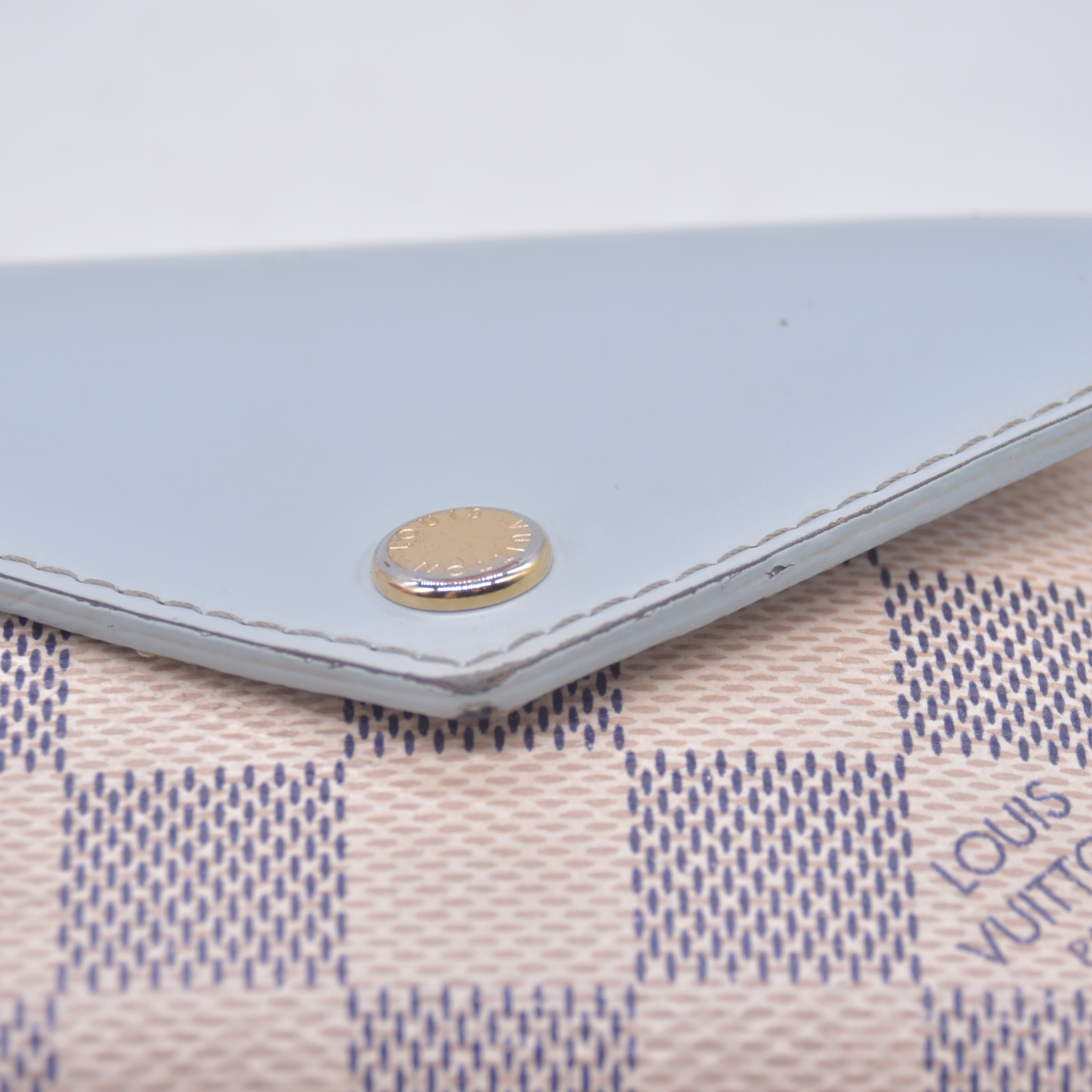 $570 2021 Louis Vuitton Damier Azur Zoe Wallet Olympe MI0261