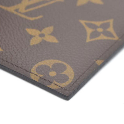 $2350 Louis Vuitton  Monogram Valentine Dog Pochette Felicie Zipper insert