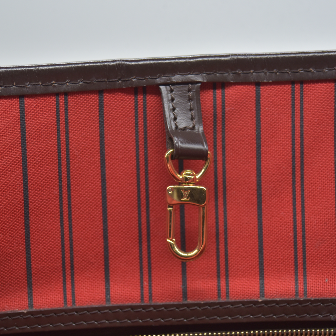 $2240 2017 Louis Vuitton Damier Ebene Neverfull MM with Pouch SD0167