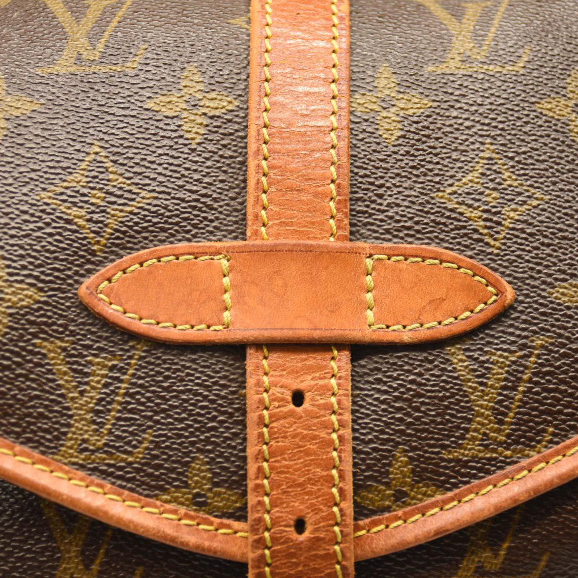 LOUIS VUITTON Monogram Saumur 30