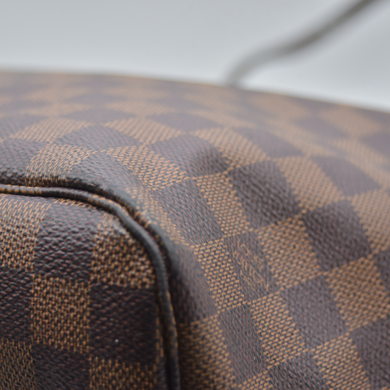 $2240 2017 Louis Vuitton Damier Ebene Neverfull MM with Pouch SD0167