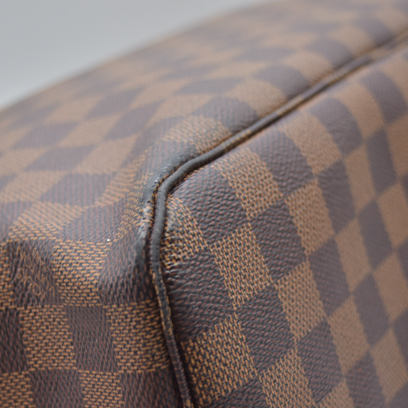 $2240 2017 Louis Vuitton Damier Ebene Neverfull MM with Pouch SD0167