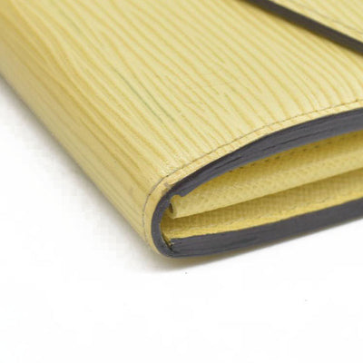 $840 CONSIGNMENT Louis Vuitton Jaune Pale Epi Leather Sarah CA1194