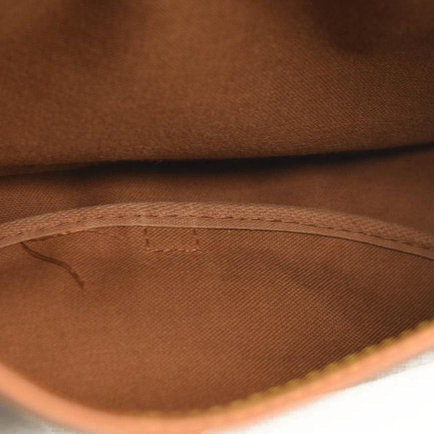 LOUIS VUITTON Monogram Saumur 30