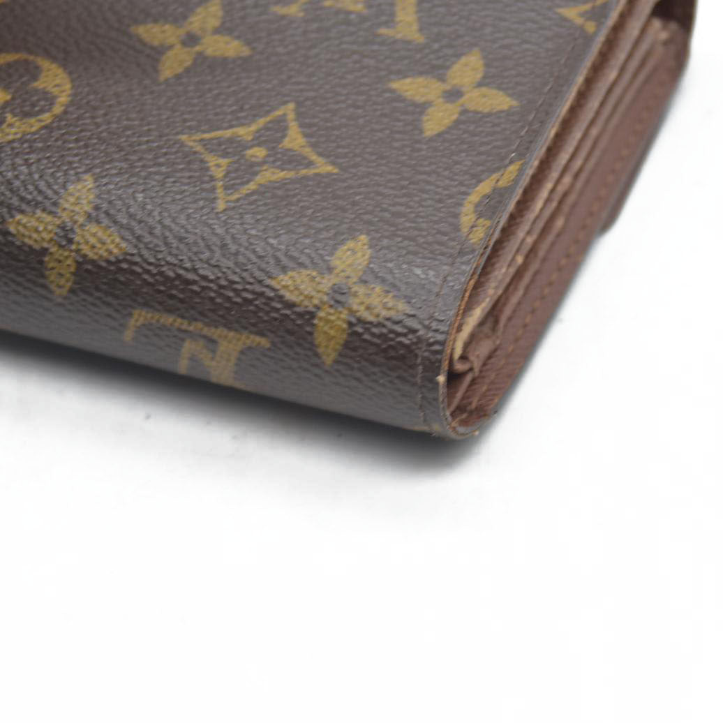 $775 Louis Vuitton Monogram Alexandra Wallet 2009 CA2059
