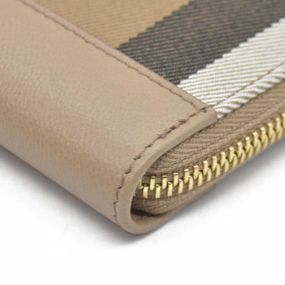 $680 CONSIGNMENT Burberry Vintage Check Cotton & Leather Zip-Around Wallet