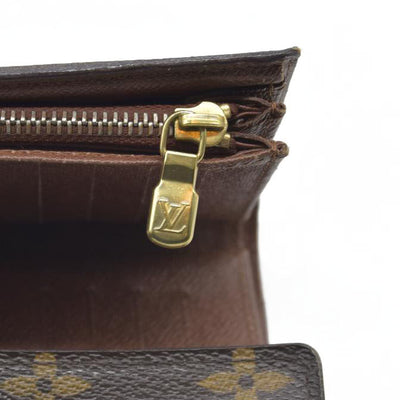 $775 Louis Vuitton Monogram Alexandra Wallet 2009 CA2059
