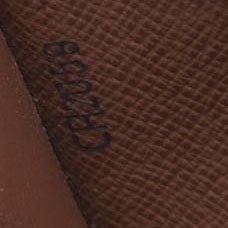 $775 Louis Vuitton Monogram Alexandra Wallet 2009 CA2059