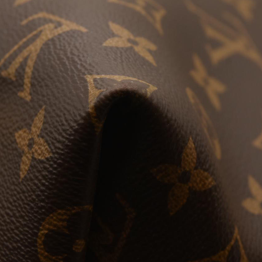 LOUIS VUITTON  Monogram CarryAll MM No pouch