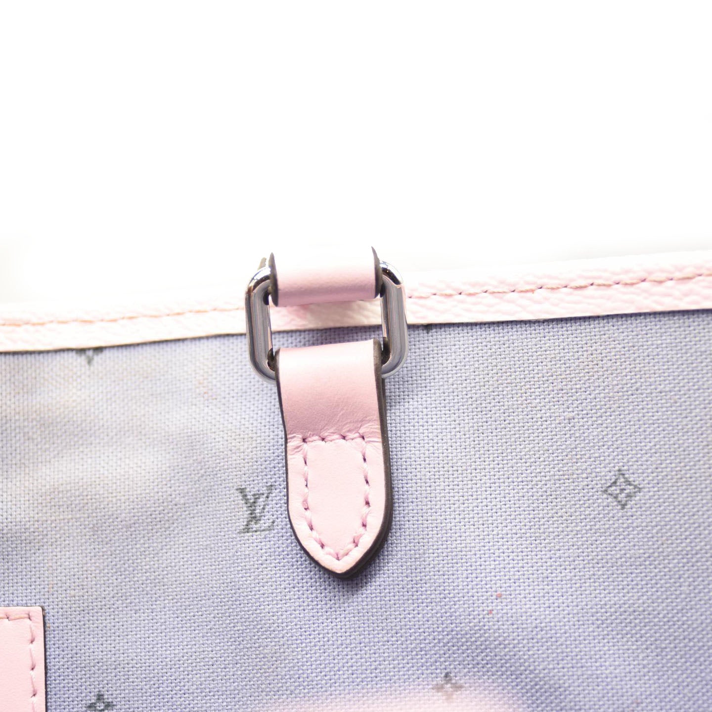 Louis Vuitton Monogram Escale Onthego GM Pastel