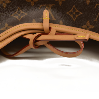 LOUIS VUITTON  Monogram CarryAll MM No pouch