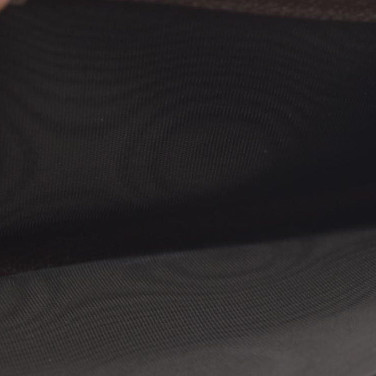 $850 CONSIGNMENT Gucci  Monogram Jumbo GG Textured Dollar Calfskin Diana Zip Around Continental Wallet Camel Ebony New Acero