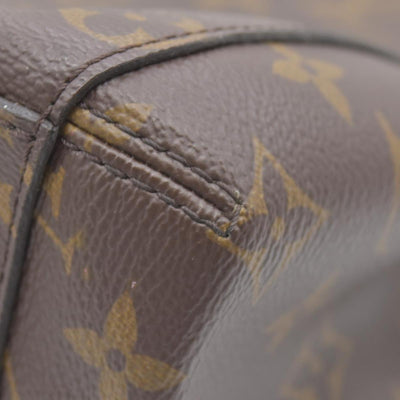 $2750 2017 Louis Vuitton Monogram Montaigne BB CA1147