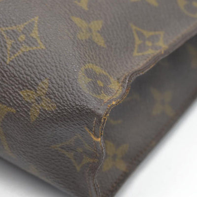 LOUIS VUITTON Monogram Toiletry 26