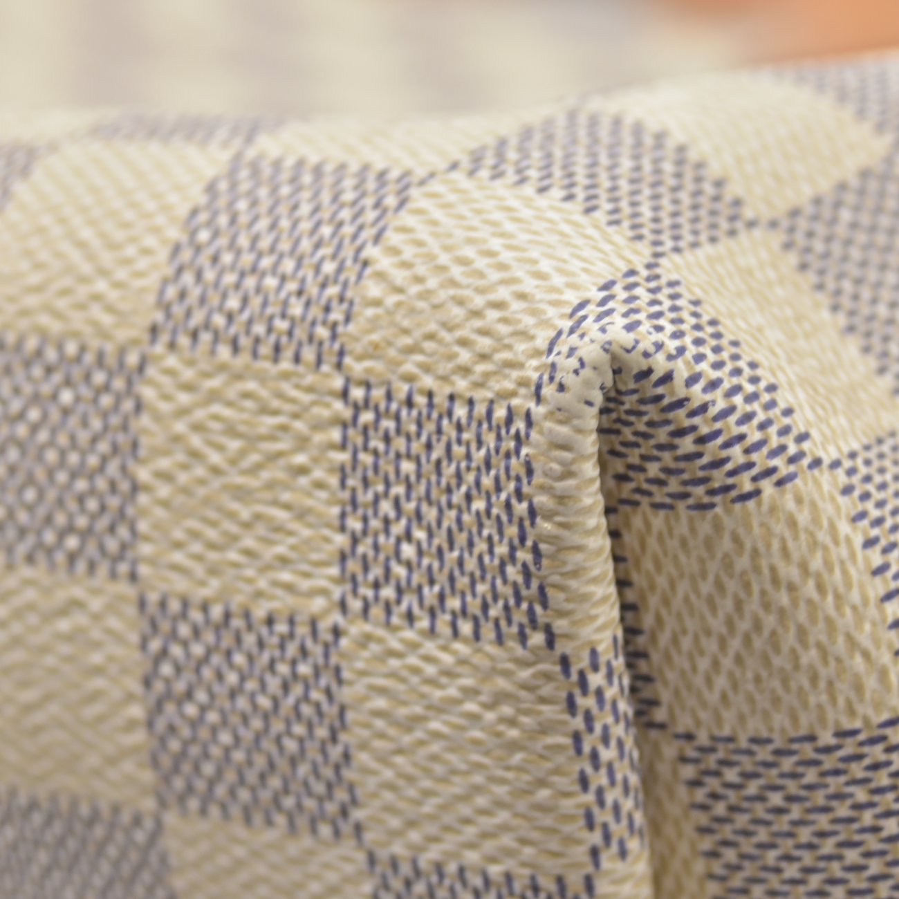 $1980 Louis Vuitton Graceful PM Rose Ballerine White Damier Azur Canvas Tote RFID