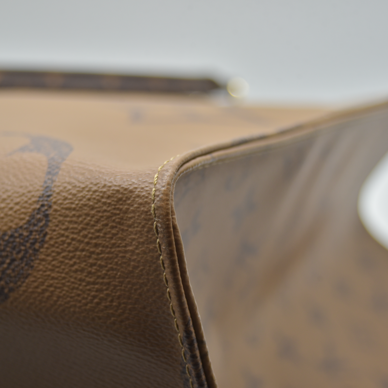 $3555 2020 Louis Vuitton Reverse Monogram Giant Onthego GM FL0230