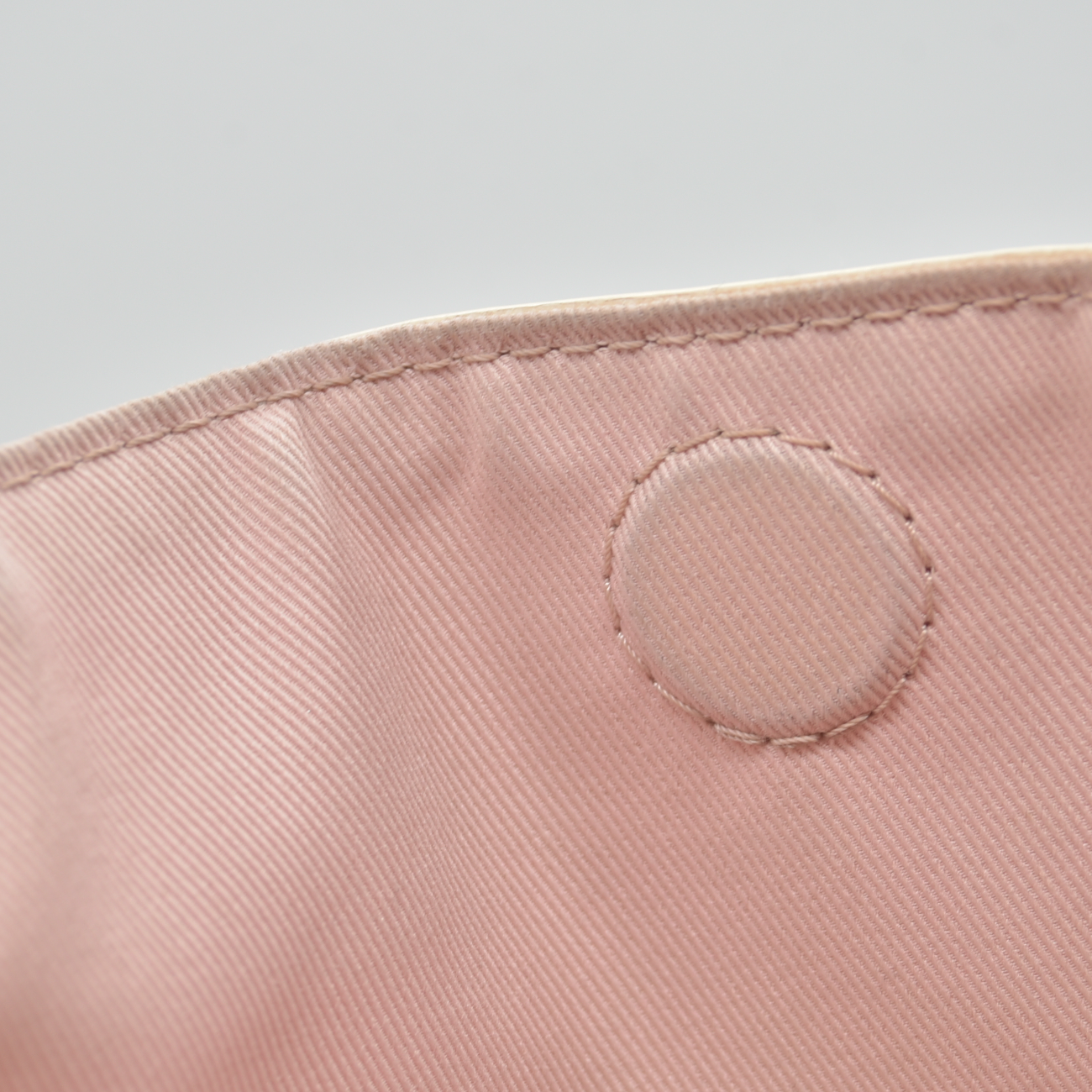 $1980 Louis Vuitton Graceful PM Rose Ballerine White Damier Azur Canvas Tote RFID