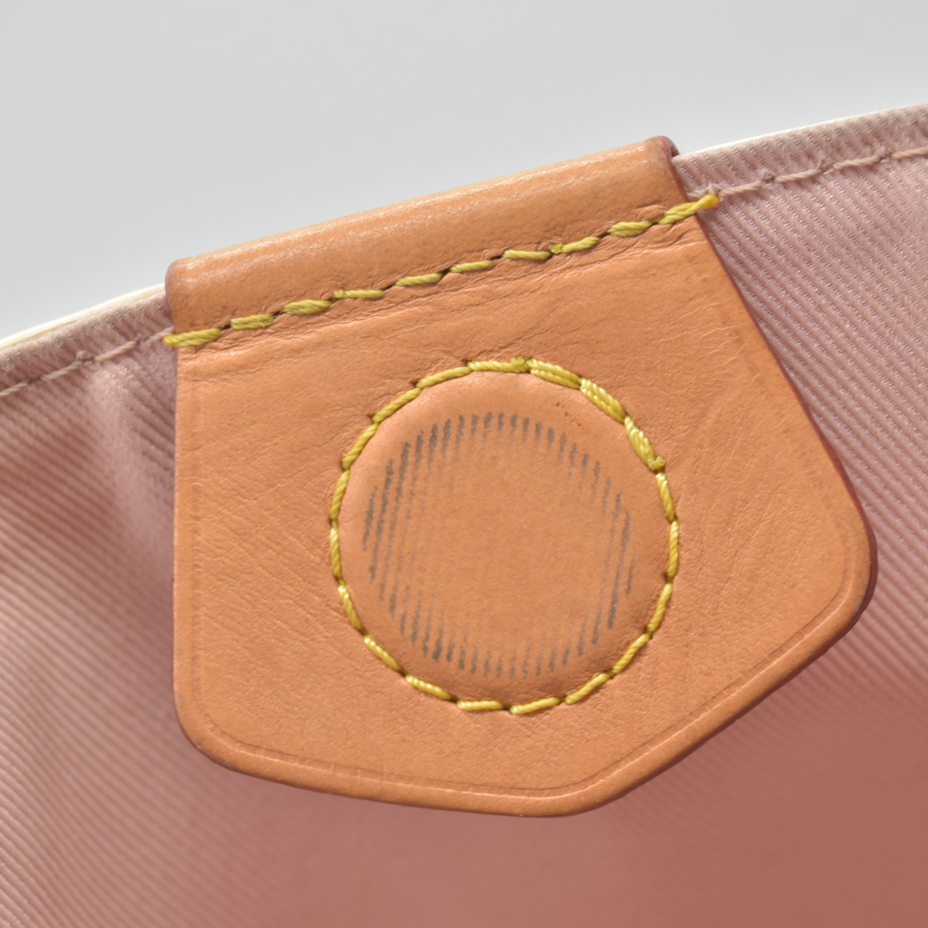 $1980 Louis Vuitton Graceful PM Rose Ballerine White Damier Azur Canvas Tote RFID