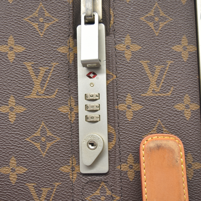 $3450 Louis Vuitton Monogram Horizon 50