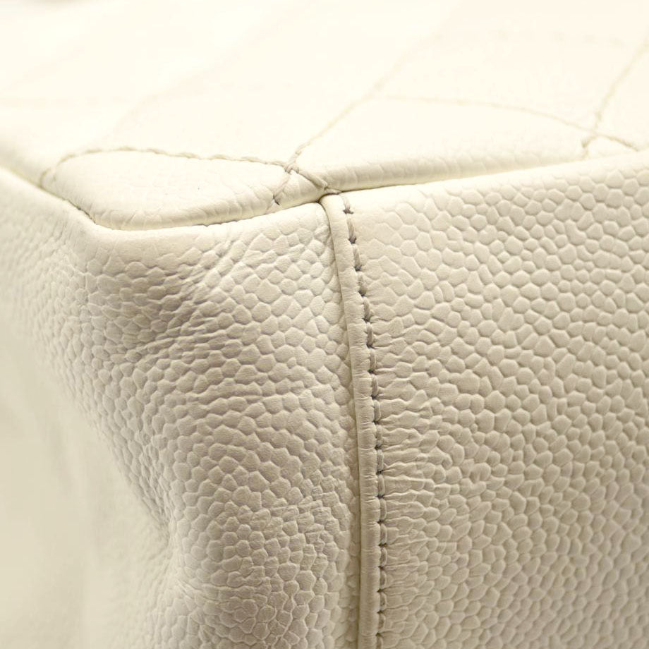 CHANEL Caviar Grand Shopping Tote GST White