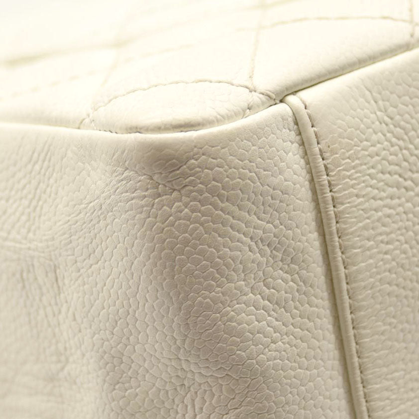 CHANEL Caviar Grand Shopping Tote GST White