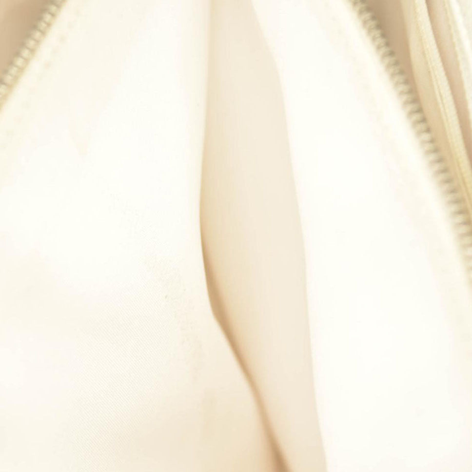 CHANEL Caviar Grand Shopping Tote GST White