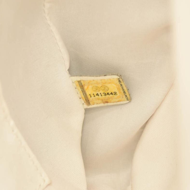 CHANEL Caviar Grand Shopping Tote GST White