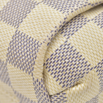 $2000 2019 Louis Vuitton Damier Azur Croisette ML4169