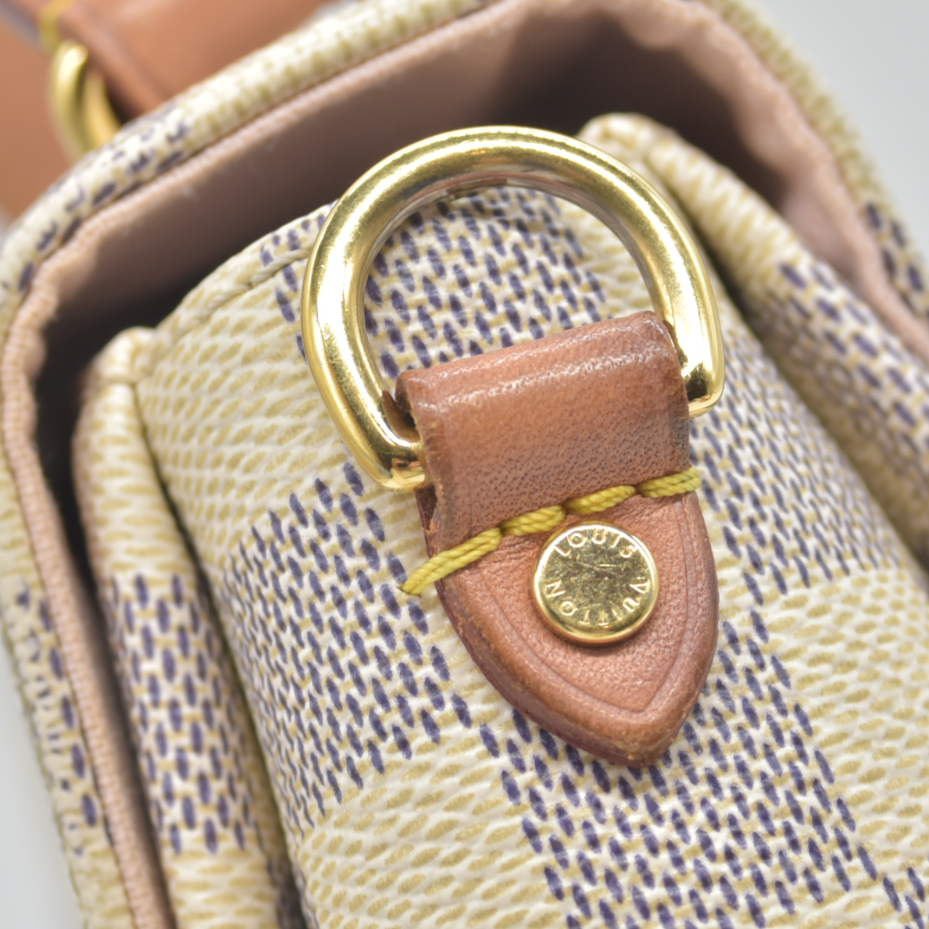 $2000 2019 Louis Vuitton Damier Azur Croisette ML4169