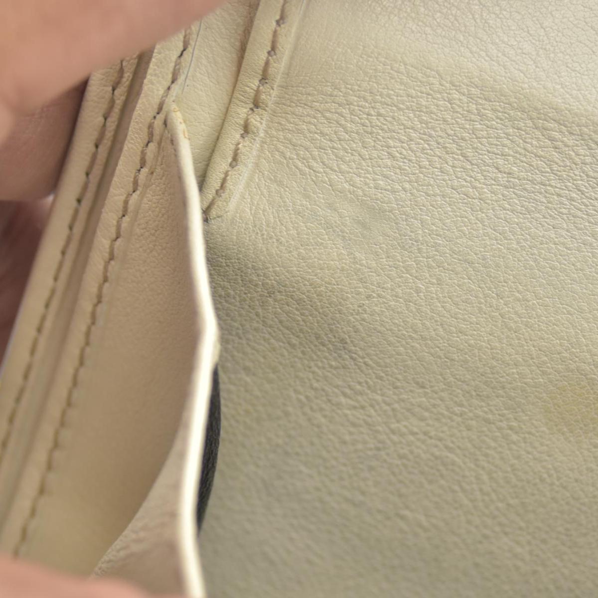 $490 Gucci CONSIGNMENT Beige/Brown GG Canvas and Leather Interlocking G French Wallet