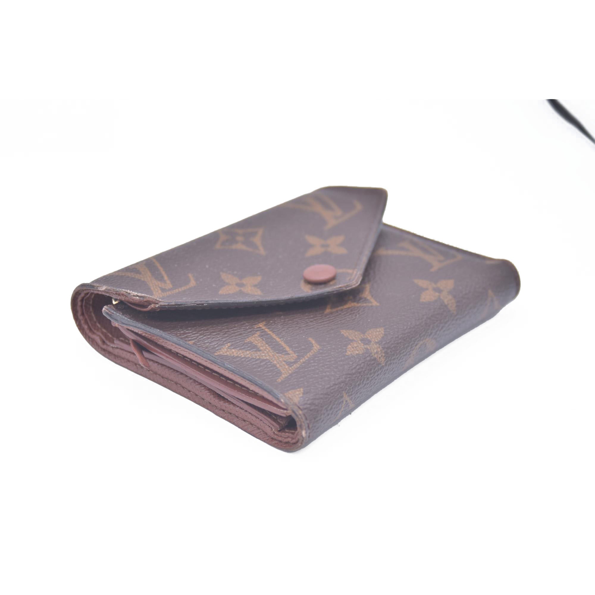 $625 Louis Vuitton Monogram Victorine Wallet Brown CONSIGNMENT