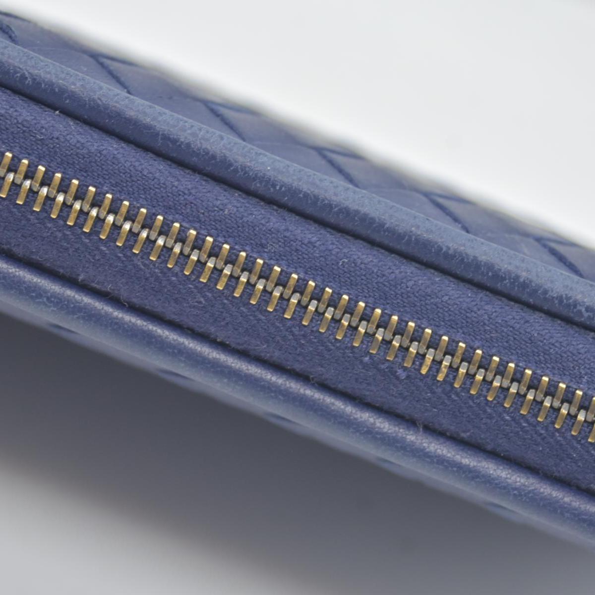 $1050 Bottega Veneta L Shaped Wristlet Intrecciato Long Wallet